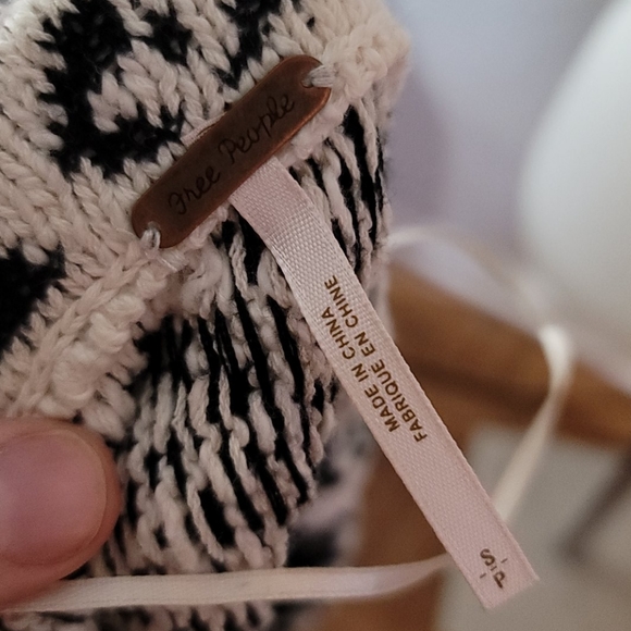 Free People Knit Cardigan Sz S VGUC - Picture 5 of 6